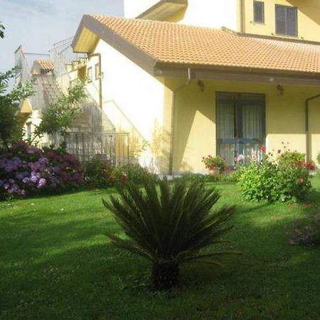 Del Riccio Hotel Martirano Exteriör bild